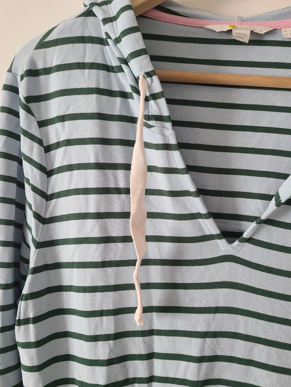 Boden Imelda Hooded Dress - Picture 3 of 5